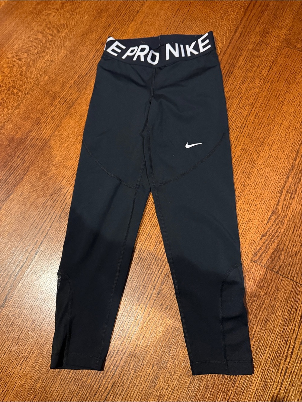 Nike pro cropped leggings